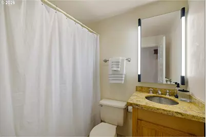 2323 W 28th Ave, Eugene, OR 97405 - Photo 24