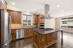 15842 NW Linder St, Portland, OR 97229 - Photo 12