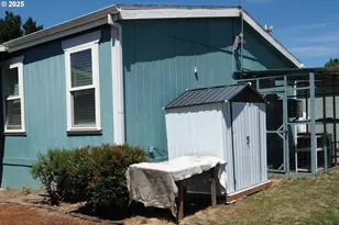 8300 NE Quatama St, Hillsboro, OR 97006 - Photo 18