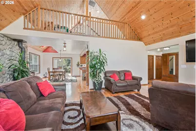 4515 Columbia Heights Rd, Longview, WA 98632 - Photo 4