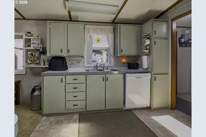 420 Leelo Ct, Florence, OR 97439 - Photo 6