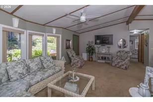 420 Leelo Ct, Florence, OR 97439 - Photo 2