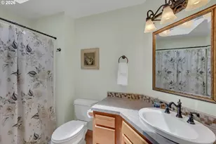 2474 SW Willowbrook Ave, Gresham, OR 97080 - Photo 28
