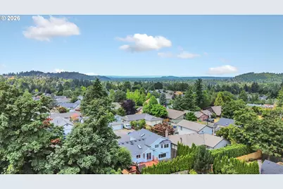 2474 SW Willowbrook Ave, Gresham, OR 97080 - Photo 4