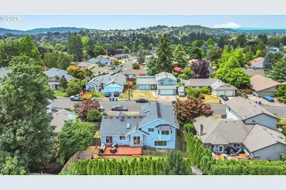 2474 SW Willowbrook Ave, Gresham, OR 97080 - Photo 6