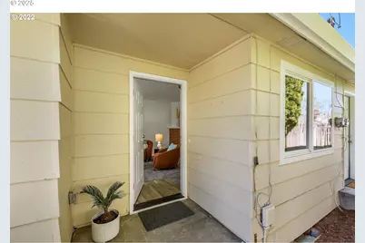 3817 NE 82nd Ave, Portland, OR 97035 - Photo 4