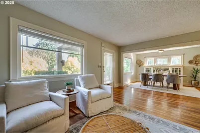 307 E 22nd St, Vancouver, WA 98663 - Photo 4