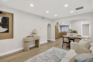 1805 NE Highland St, Portland, OR 97211 - Photo 10