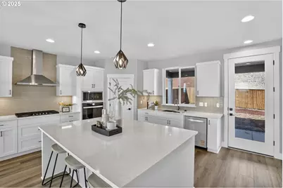 12157 SW Turnagain Dr, Tigard, OR 97224 - Photo 12