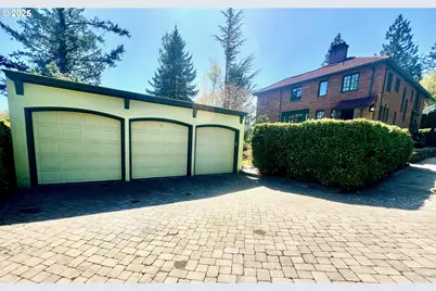 2844 SW Hillsboro St, Portland, OR 97239 - Photo 46