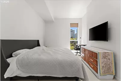 1075 NW Northrup St #220, Portland, OR 97209 - Photo 20