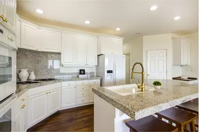 23902 NE 128th St, Brush Prairie, WA 98606 - Photo 16