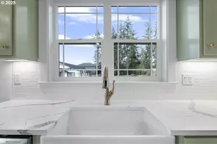 1240 Lighthouse Ln, Brookings, OR 97415 - Photo 22