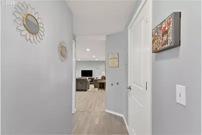 654 Cherry Dr #1, Eugene, OR 97401 - Photo 4