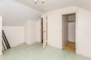 4921 SE Glenwood St, Portland, OR 97206 - Photo 8