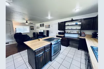 303 N Hwy 101, Gearhart, OR 97138 - Photo 8