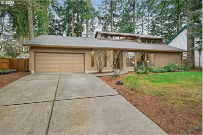 13790 SW Harness Ln, Beaverton, OR 97008 - Photo 2