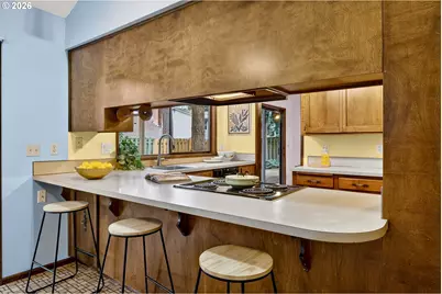 13790 SW Harness Ln, Beaverton, OR 97008 - Photo 18