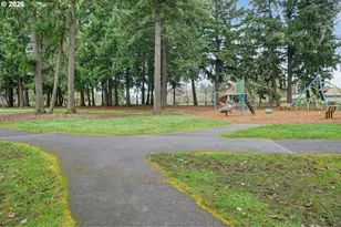 13790 SW Harness Ln, Beaverton, OR 97008 - Photo 38