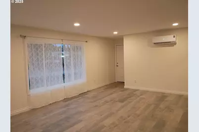 13247 SE Bush St, Portland, OR 97236 - Photo 16