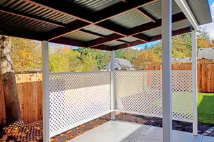 13247 SE Bush St, Portland, OR 97236 - Photo 6