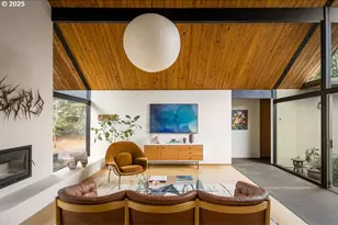 2720 NW Forest Ave, Beaverton, OR 97006 - Photo 8