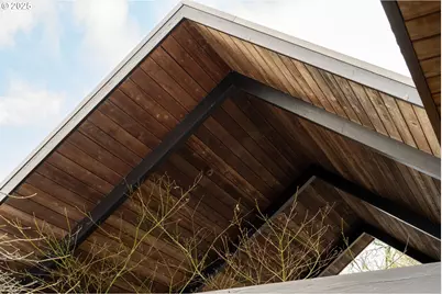 2720 NW Forest Ave, Beaverton, OR 97006 - Photo 40