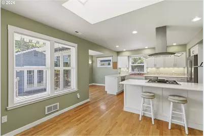 2219 Washington Way, Longview, WA 98632 - Photo 8