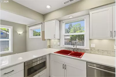 2219 Washington Way, Longview, WA 98632 - Photo 12