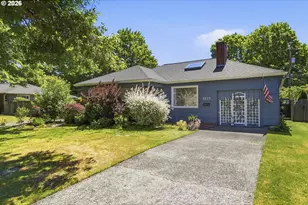 2219 Washington Way, Longview, WA 98632 - Photo 1