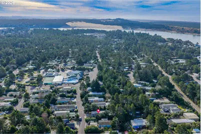 1600 Rhododendron Dr #285, Florence, OR 97439 - Photo 28