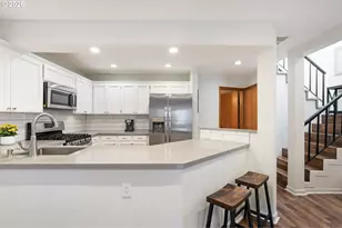 2056 Sunray Cir, West Linn, OR 97068 - Photo 12