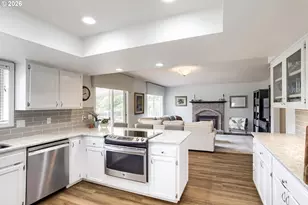 9834 SW Kable St, Portland, OR 97224 - Photo 6