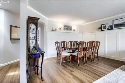 9834 SW Kable St, Portland, OR 97224 - Photo 4