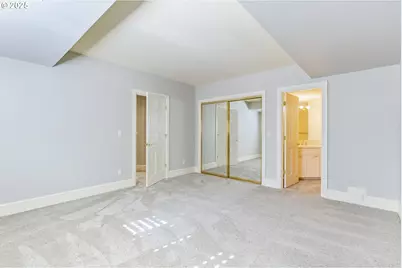 8212 NW Fruit Valley Rd #C, Vancouver, WA 98665 - Photo 34