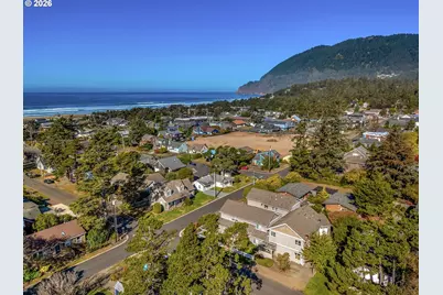 320 Treasure Cove Ln, Manzanita, OR 97130 - Photo 36