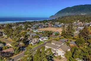 320 Treasure Cove Ln, Manzanita, OR 97130 - Photo 36