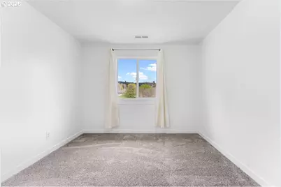 127 W Christy Ct, Yacolt, WA 98675 - Photo 30