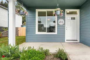 127 W Christy Ct, Yacolt, WA 98675 - Photo 4