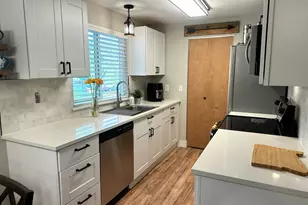 12634 NW Barnes Rd, Portland, OR 97229 - Photo 6