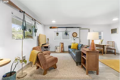 9946 N Lombard St, Portland, OR 97203 - Photo 10