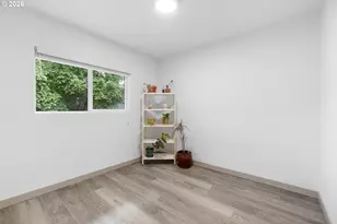 9946 N Lombard St, Portland, OR 97203 - Photo 16