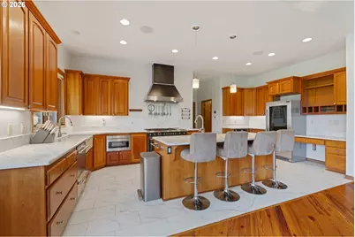 262 Beacon Highland Rd, Stevenson, WA 98648 - Photo 8