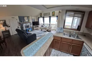 29134 Ellensburg Ave, Gold Beach, OR 97444 - Photo 10