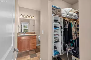 3880 Summerlinn Dr, West Linn, OR 97068 - Photo 34