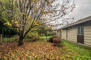 94428 Rink Creek Ln, Coquille, OR 97423 - Photo 32