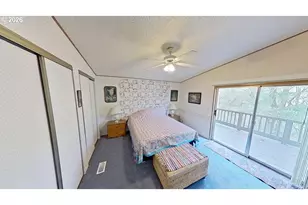 464 NE Kirby Ave, Roseburg, OR 97470 - Photo 20