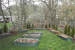 464 NE Kirby Ave, Roseburg, OR 97470 - Photo 32