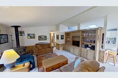 464 NE Kirby Ave, Roseburg, OR 97470 - Photo 8