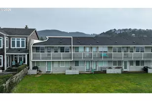 137 S Pacific St, Rockaway Beach, OR 97136 - Photo 6